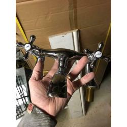 Bath mixer tap