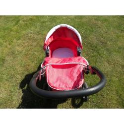 Silver Cross Childs Dolls Pram.