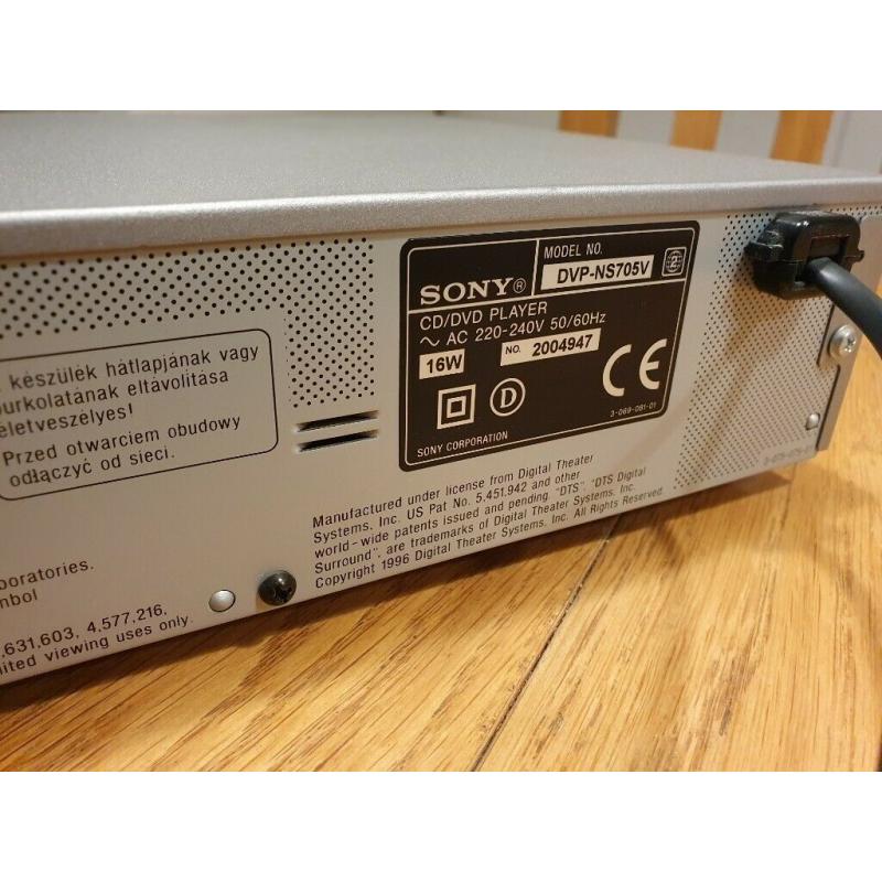 Sony DVP-NS705V UK Multi Region DVD, CD & Super Audio CD Player