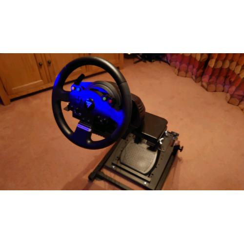 XBox One Thrusmaster TMX Force Feedback Wheel and Stand