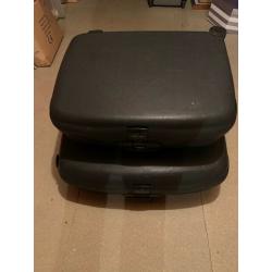 Samsonite hard shell grey suitcase set. 1 large, 1 medium