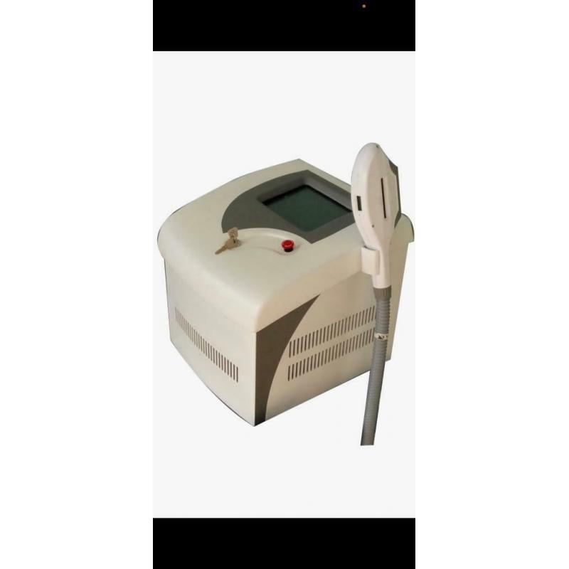 Laser hair removal machine