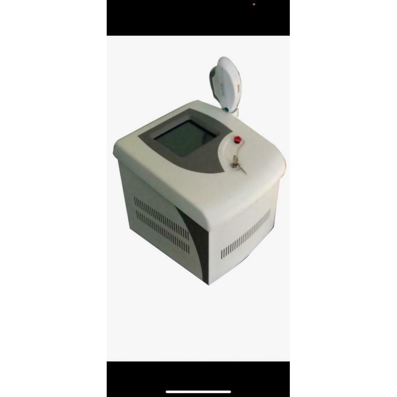 Laser hair removal machine