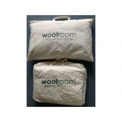 1 wool duvet and 1 pillow