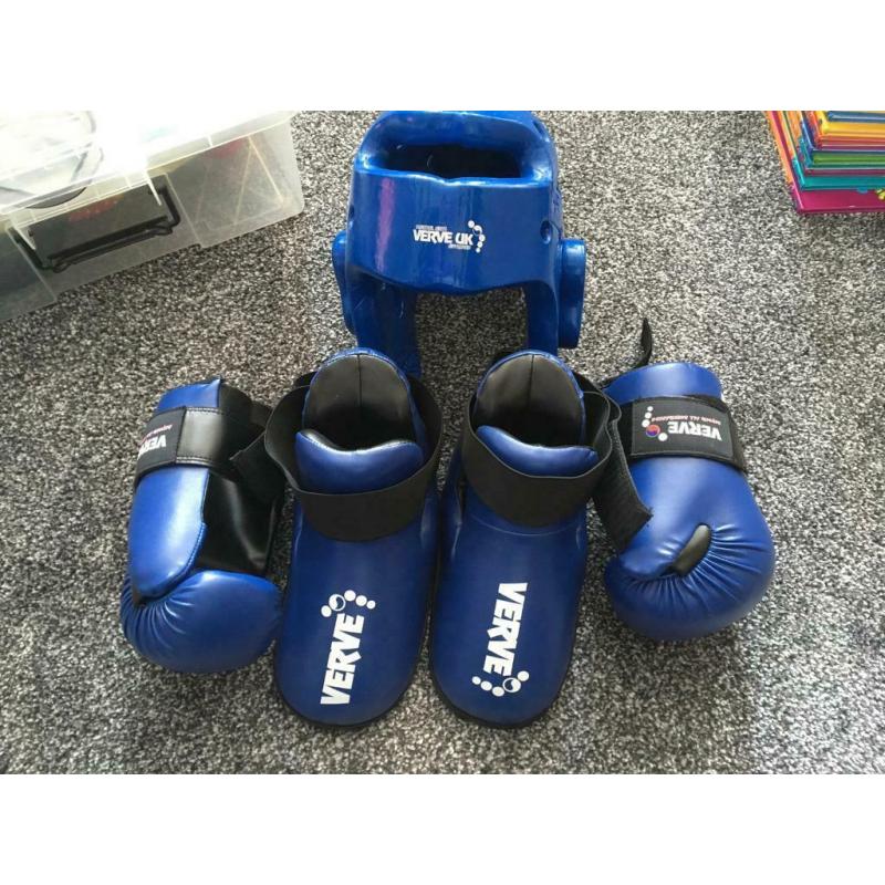 KIDS VERVE SPARRING EQUIPMENT FOR TAE-KWON-DO / KICKBOXING etc