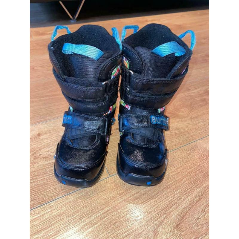Kids Burton Grom snowboard boots
