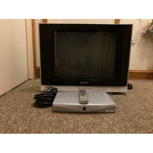 Tv & Freeview Box