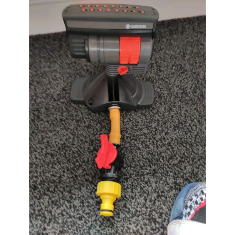 Gardena oscillating sprinkler