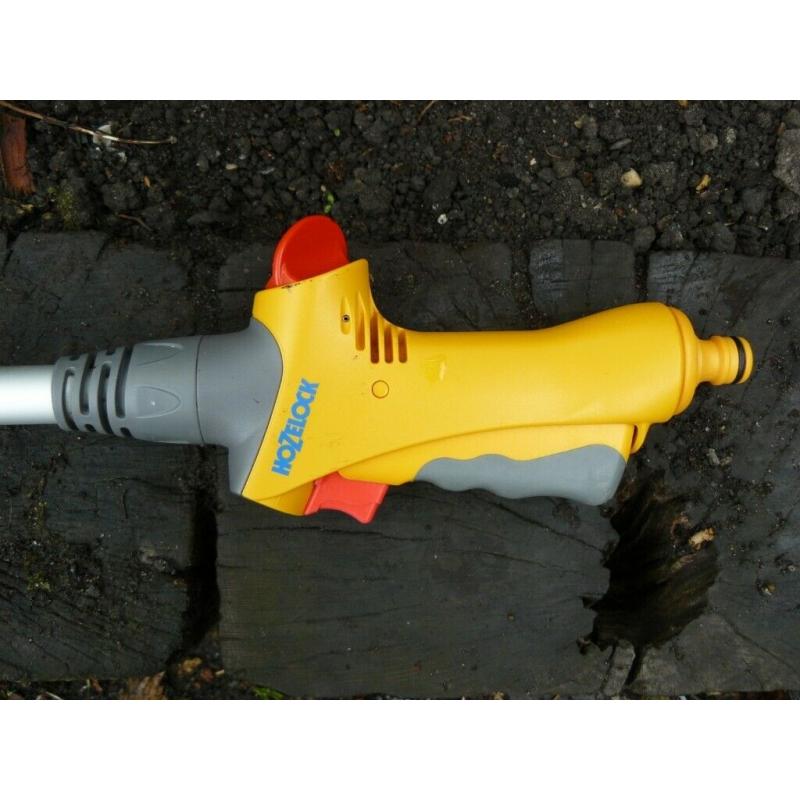 Hozelock plus 140 telescopic lance spray head 2699