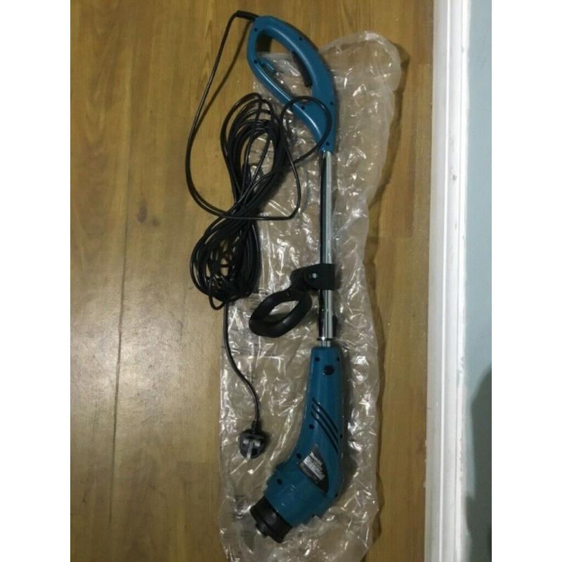 Makita UR3000 Electric Line Trimmer