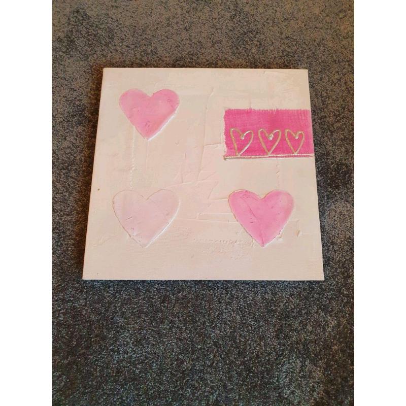 2 Heart canvas pictures ?2 for both