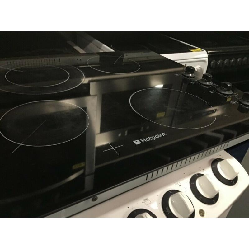 Hotpoint 4 ring ceramic hob with 6 mth warranty