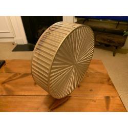 Ceiling light fixture