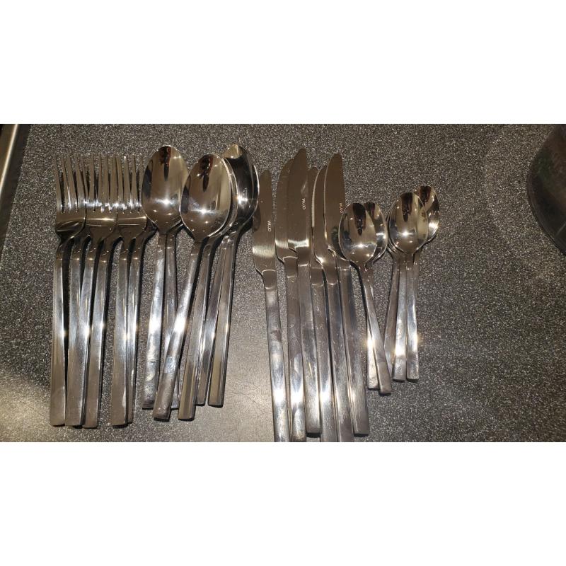 Wujo tableware set