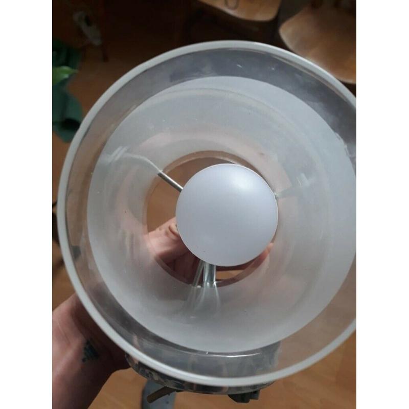 Wall mounted lights (5)