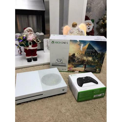 Xbox one s brand new controller boxed disc version