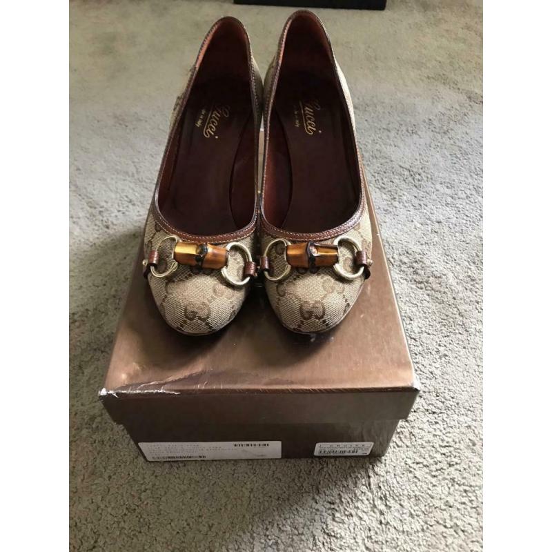 Gucci court shoe size 3