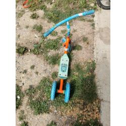 Child scooter