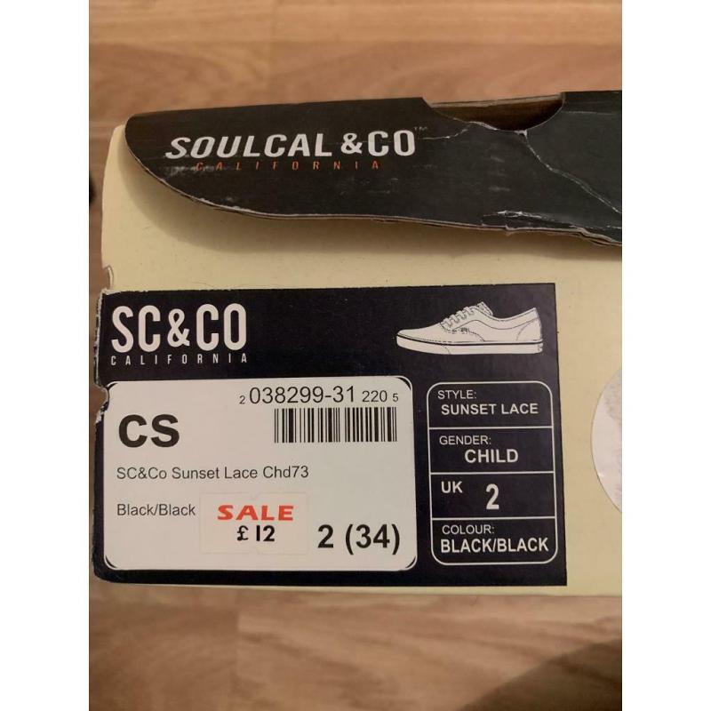 Soulcal & Co Canvas Plimsoles