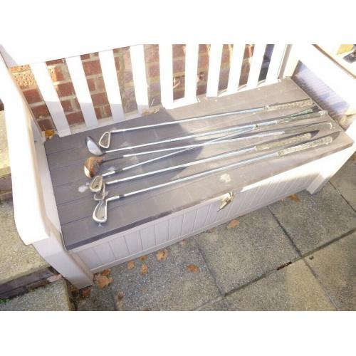 golf clubs