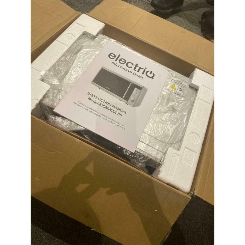 Brand new microwave but faulty