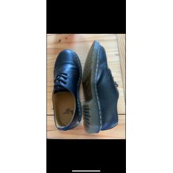 size 7 Dr Marten shoes, only worn a couple of times