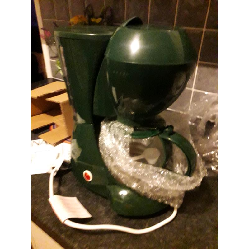 UNUSED COFFEE MAKER.