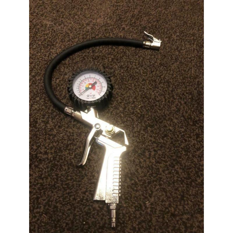 Tyre gauge