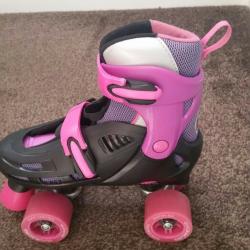 ROLLER SKATES (racing storm)