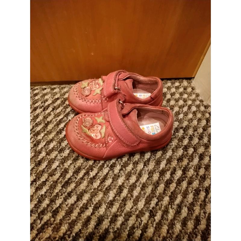 Clarks Girls Pink First Shoes Size 5G